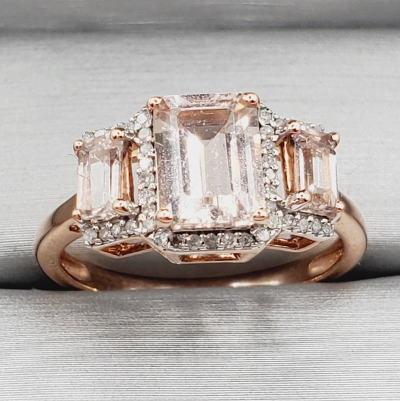 10k Solid Rose Gold Emerald Cut Morganite & Round Diamond Halo Ring - Picture 1 of 6